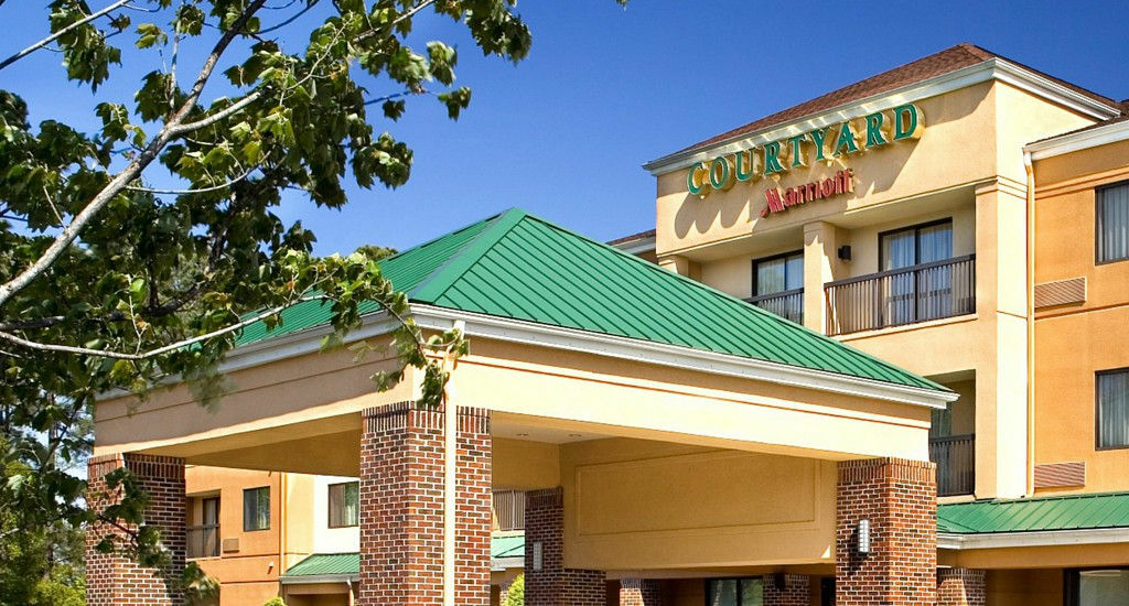 Courtyard By Marriott Rocky Mount Hotel Exterior photo
